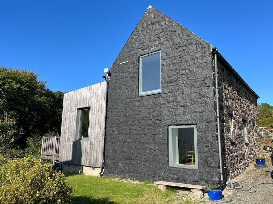 Mill House Steading Overlooking The Sea And Mull Bonnavoulin Exterior photo